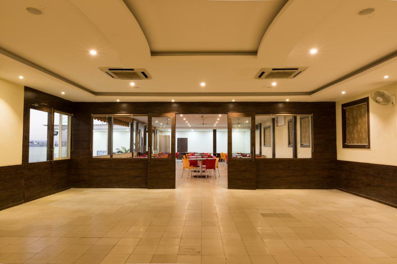 Hotel Drishti,Bhopal Esterno foto