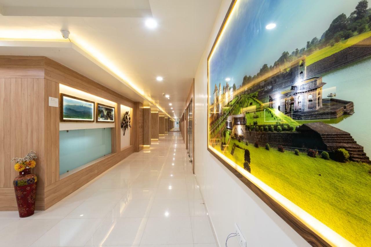 Hotel Drishti,Bhopal Esterno foto