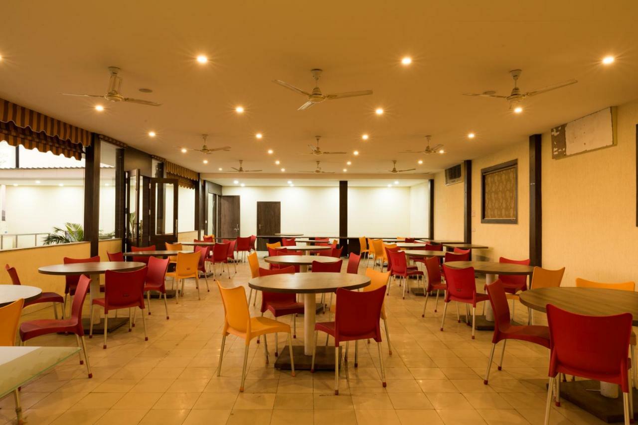 Hotel Drishti,Bhopal Esterno foto
