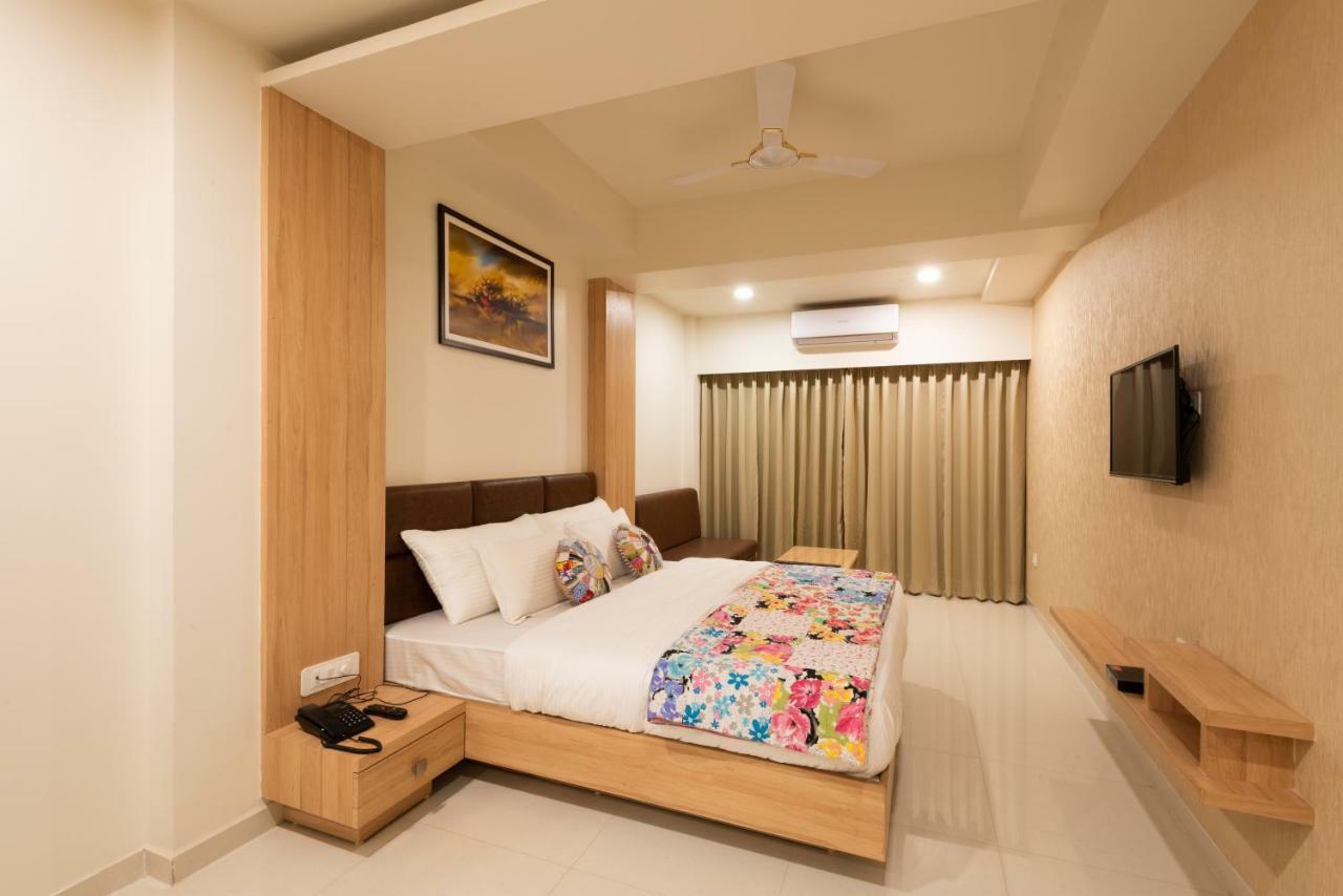 Hotel Drishti,Bhopal Esterno foto